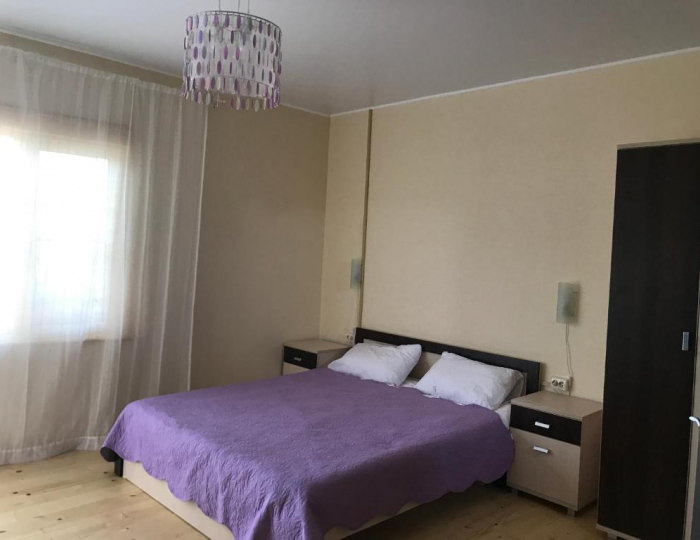 Номер стандарт с 1 двуспальной кроватью - Мини-отель «Семь гор» Сухум Номер стандарт с 1 двуспальной кроватью - Мини-отель «Семь гор» Сухум