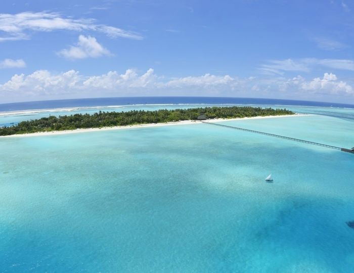 Holiday Island Resort & Spa 4 звезды, атолл Ари, Мальдивы