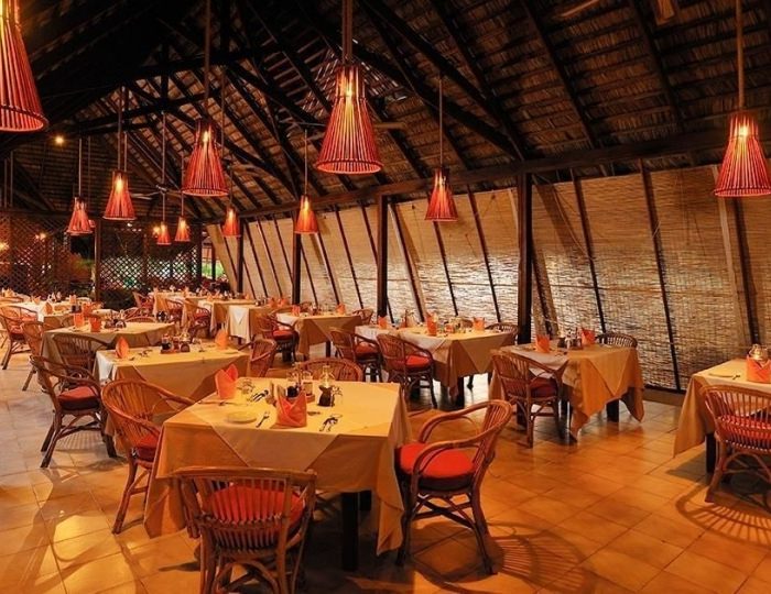 Madoogali Resort and SPA 4 звезды, атолл Ари, Мальдивы