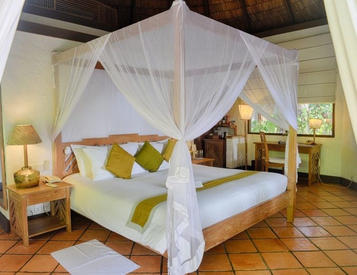 Coco Palm Dhuni Kolhu 4 звезды, атолл Баа, Мальдивы