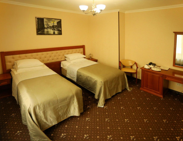 Номер эконом стандарт с 2 односпальными кроватями - Гостиница «Ритск» Евпатория