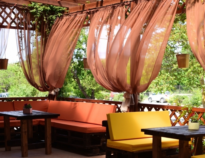 Рестораны и бары - Гостиница «Озеро сновидений» Евпатория