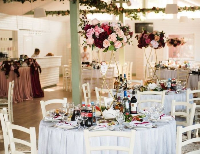 Банкетный зал «Ресторан на воде» - Загородный клуб «Медвежьи Озера»