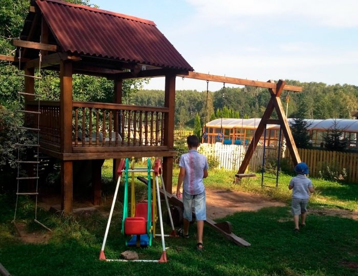 Детская площадка - Загородный клуб «Медвежьи Озера»
