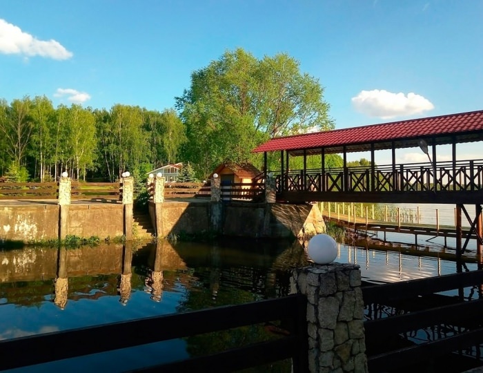 Загородный клуб «Медвежьи Озера»