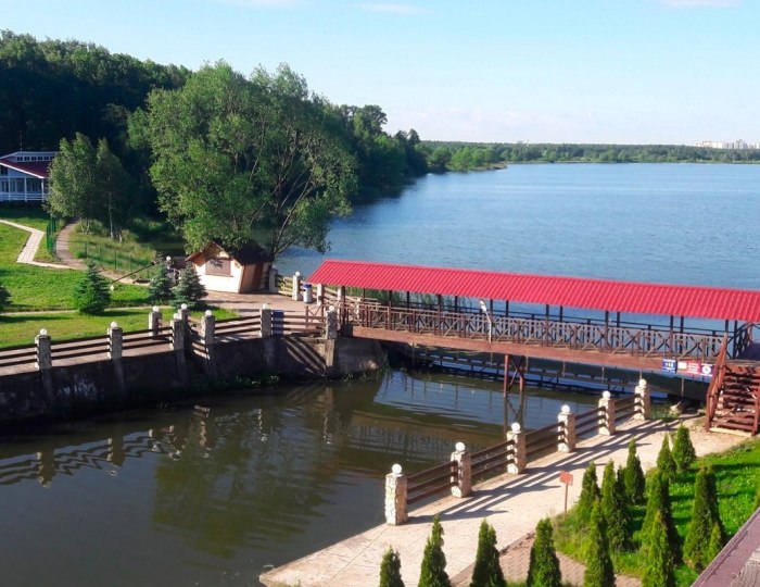 Загородный клуб «Медвежьи Озера»