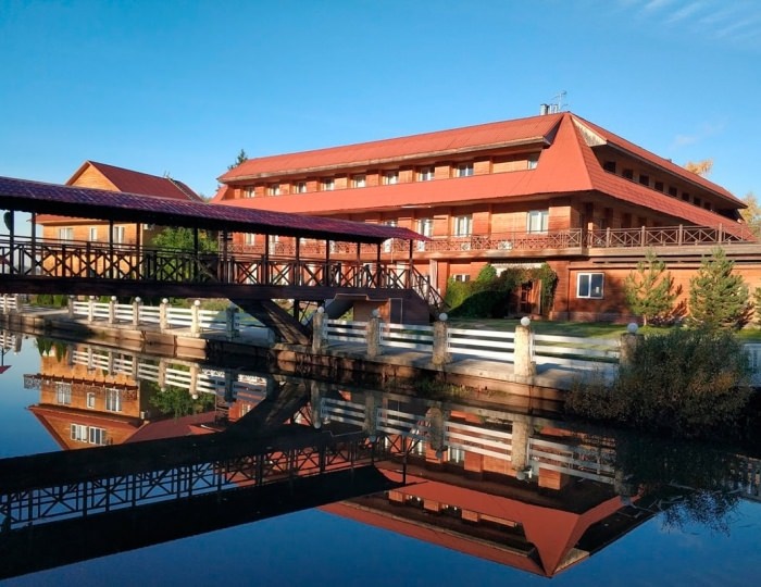 Загородный клуб «Медвежьи Озера»