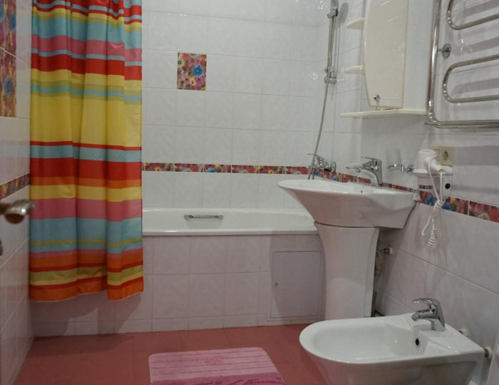 Номер люкс премиум с 1 двуспальной кроватью - Загородный отель «Снежинка» Домбай