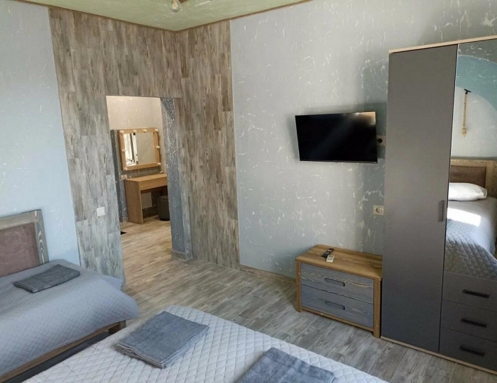 2-комнатные апартаменты стандарт с кухней и балконом - Гостевой дом «На Киевской 27» Геленджик