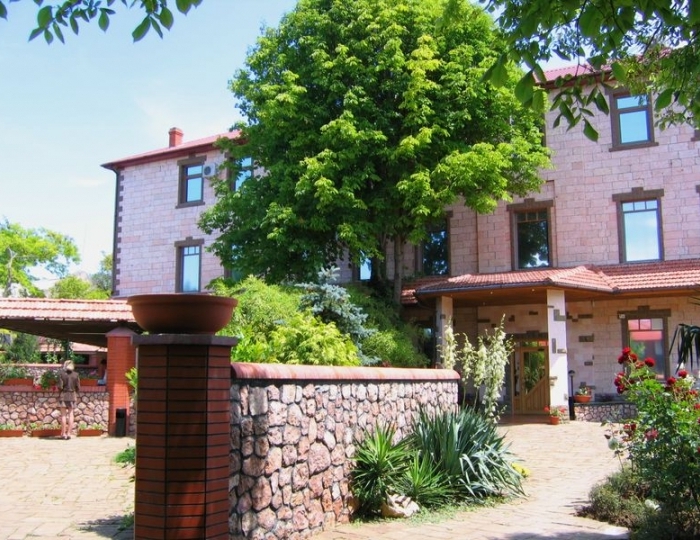 Гостиница «Омега-клуб» Севастополь