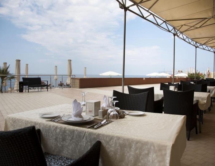 Рестораны и бары - Гостиничный комплекс «Бухта Мечты»