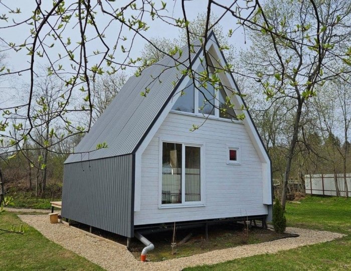 Коттедж «Дом A-Framе с банным чаном» Клин