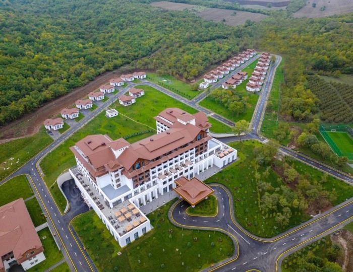 Гостиница Shabran Wellbeing Resort / Шабран Вилбинг Резорт Пирабадил