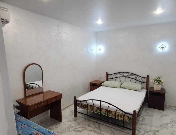 Эконом Эконом 3-местный - Гостевой дом «У Марты» Геленджик