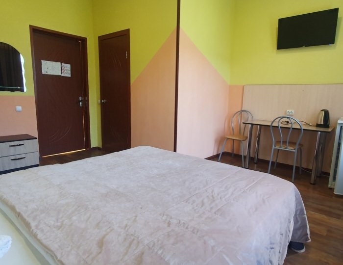 Стандартный 1-местный (№3,8) - Гостиница Hotel ЮГ / ЮГ Шушенское