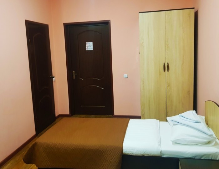 Эконом 3-местный - Гостиница Hotel ЮГ / ЮГ Шушенское