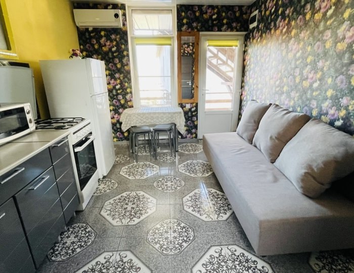 Апартаменты Улучшенный 2-комнатный 4-местный - Гостевой дом «Виктория на ул. Розы Люксембург» Геленджик