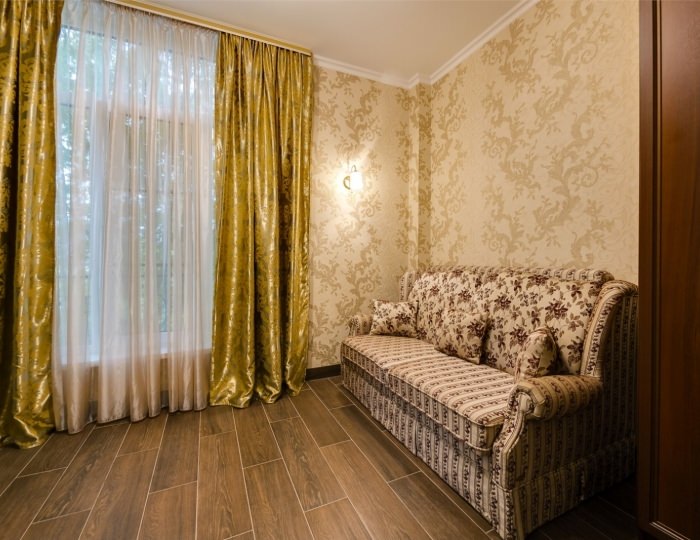 Номер 2-комнатный с балконом - Отель «Версаль» Архипо-Осиповка