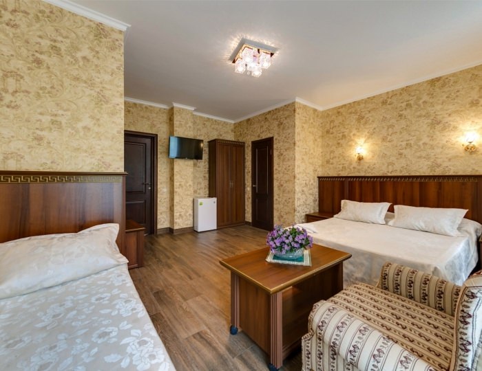 Комфорт 4-местный - Отель «Версаль» Архипо-Осиповка
