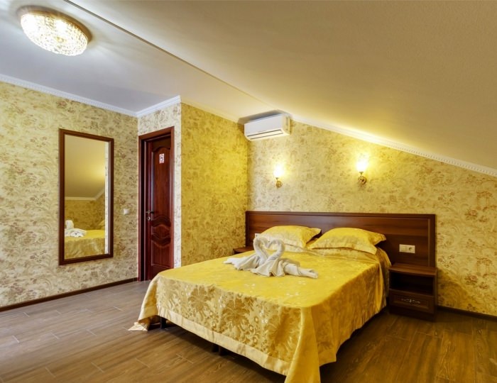 Студия 4-местный 4 этаж - Отель «Версаль» Архипо-Осиповка