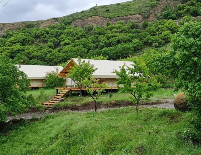 Глэмпинг «Сад» Гуниб