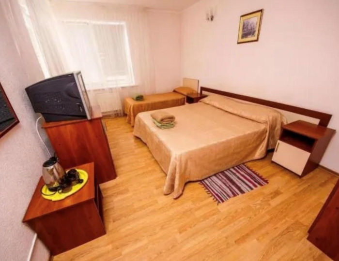 3-местная комната эконом - Гостевой дом «Солнечный» Геленджик