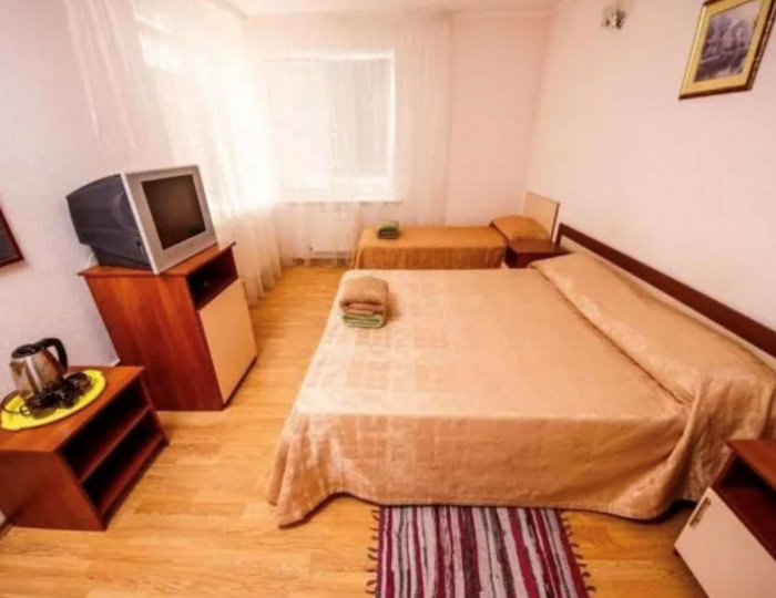 3-местная комната эконом - Гостевой дом «Солнечный» Геленджик