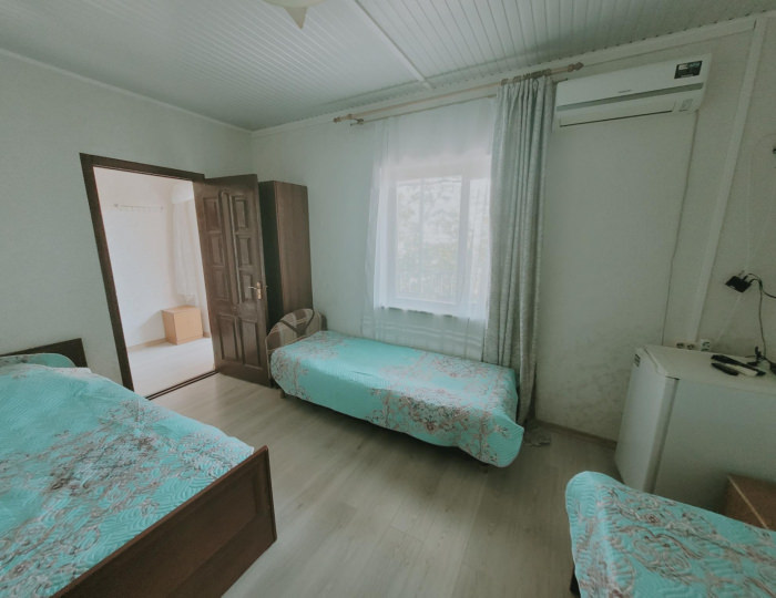 4-местная комната комфорт - Гостевой дом «Друзья» Геленджик