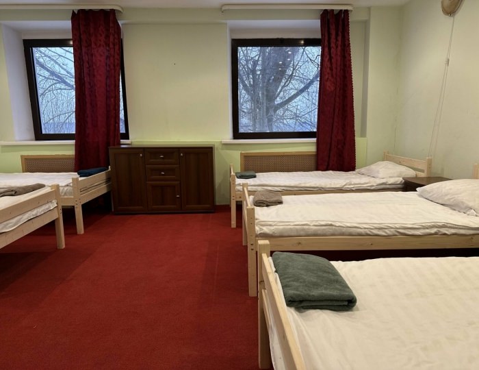 Место в 6-местном стандарте - Отель «Михайловское» Михайловское