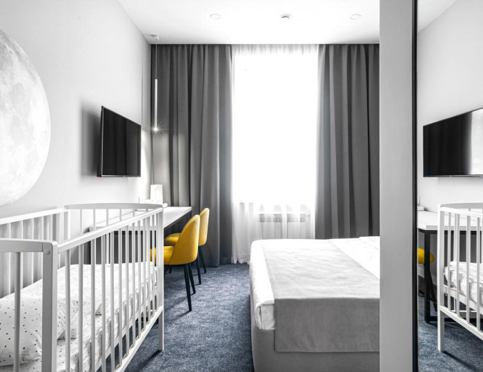 Номер улучшенный семейный с 1 двуспальной кроватью - Гостиница «Луна» Москва