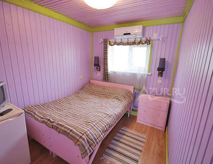 Номер стандарт с 1 двуспальной кроватью - Отель «Баден-Баден» Архипо-Осиповка