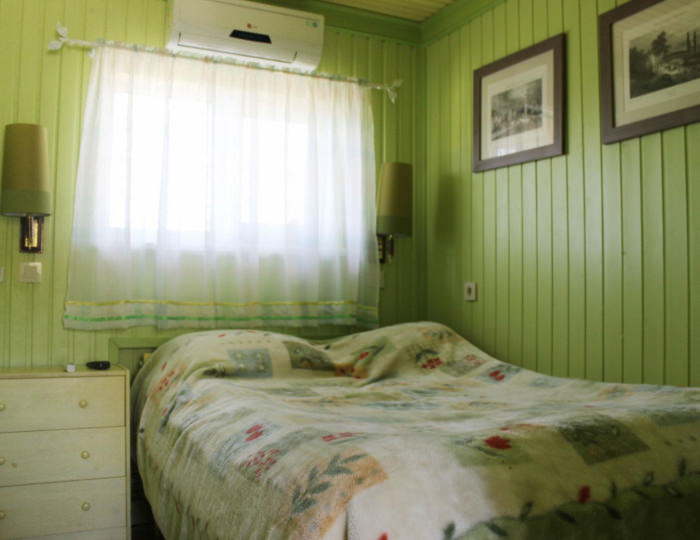 Номер стандарт с 1 двуспальной кроватью - Отель «Баден-Баден» Архипо-Осиповка