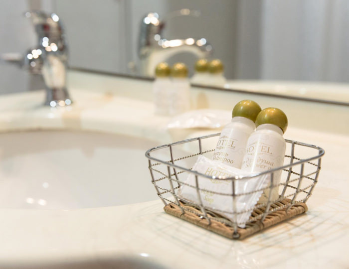 Номер люкс с 2 односпальными кроватями (с завтраком) - Гостиница «Стойлянка» Старый Оскол