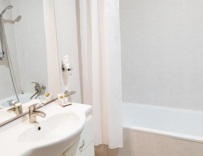 Номер стандарт семейный (с завтраком) - Гостиница «Стойлянка» Старый Оскол