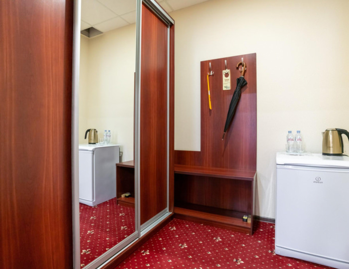 Номер люкс улучшенный (с завтраком) - Гостиница «Гранд Отель Старый Оскол»