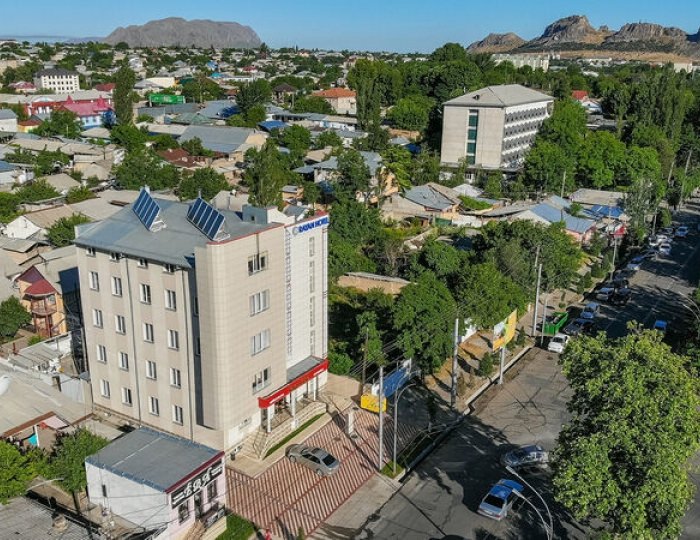 Отель «Отель Райан» Ош