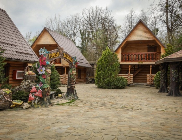 База отдыха «Горные Забавы» Даховская