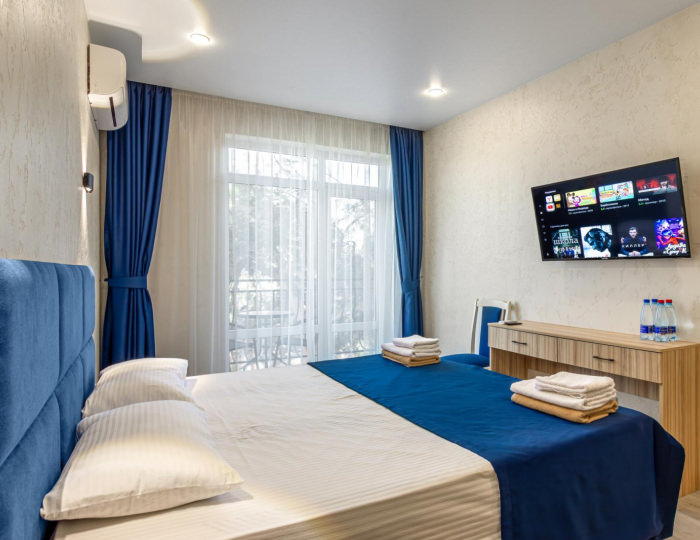 Двухместный номер Deluxe с кроватью размера "KingSize" и балконом - Отель GemstButikHotel / ГемстБутикОтель Геленджик