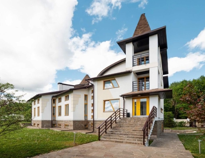 Коттедж «Шато Снегири» Москва