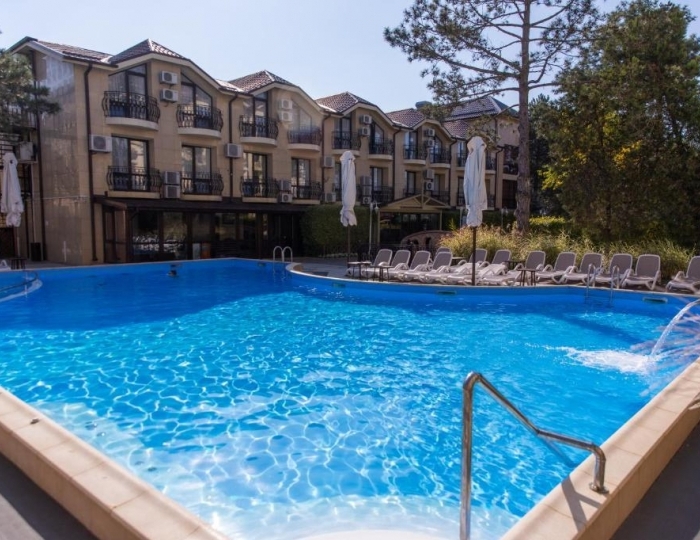 Отель Resort & Spa Doville 5* / СПА отель Довиль 5*