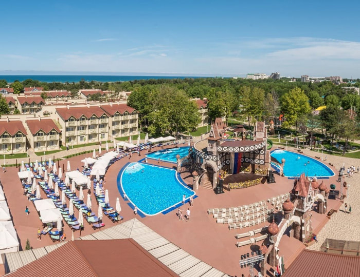 Отель Resort & Spa Doville 5* / СПА отель Довиль 5*