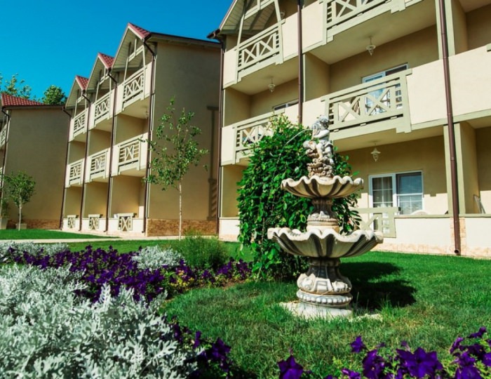 Отель Resort & Spa Doville 5* / СПА отель Довиль 5*