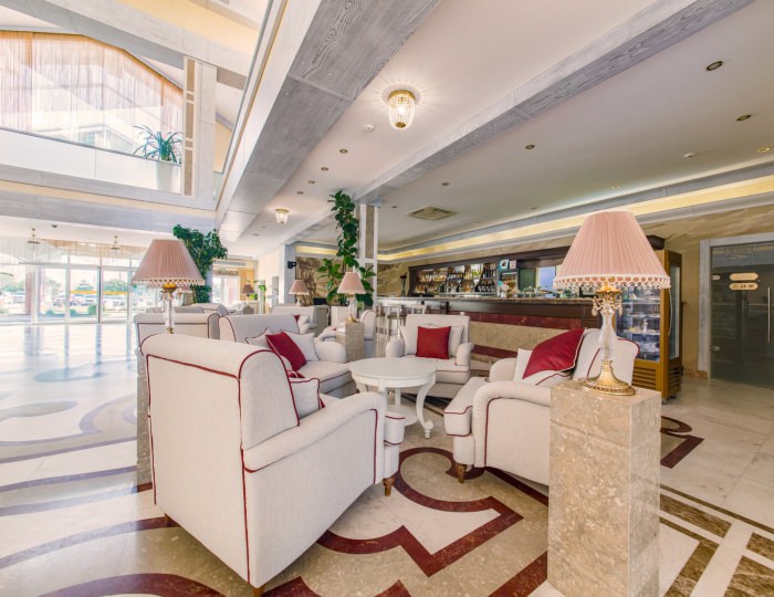 Лобби-бар - Отель Resort & Spa Doville 5* / СПА отель Довиль 5*