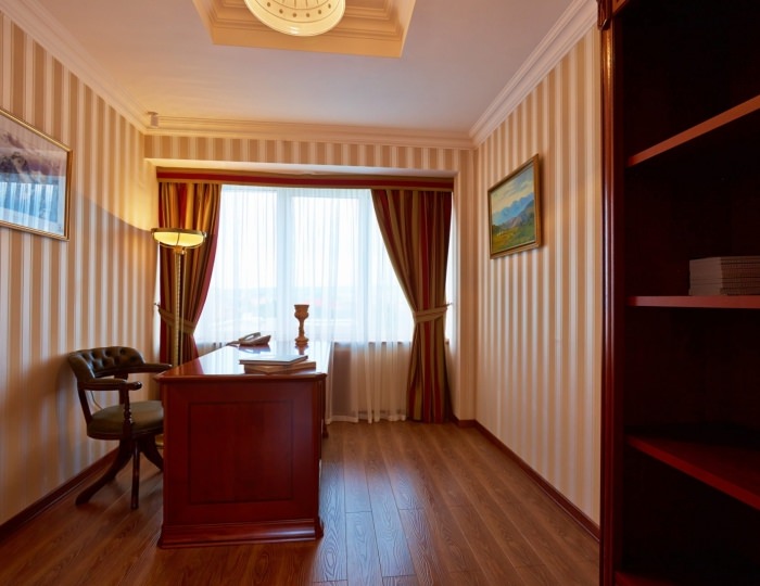 Сюит четырехкомнатный - Санаторий «Казахстан»