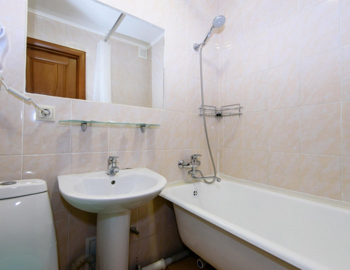 Номер стандарт эконом с 1 двуспальной кроватью (с завтраком) - Гостиница «Баваренок» Белокуриха