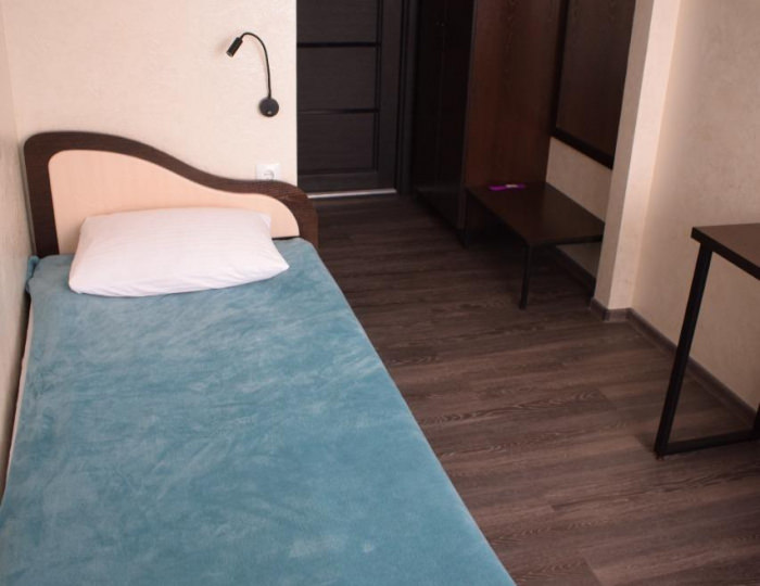 Номер стандарт с 1 односпальной кроватью (с завтраком) - Гостиница «Баваренок» Белокуриха