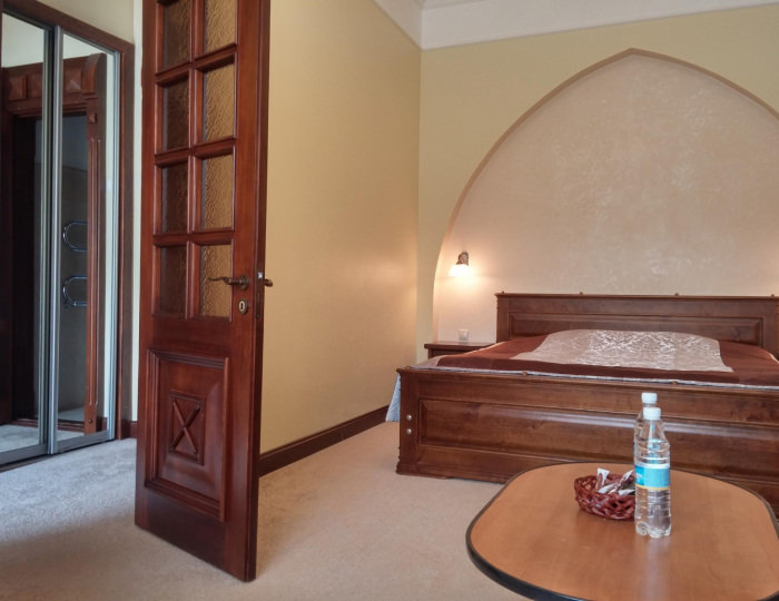 Номер стандарт с 1 двуспальной кроватью - Мини-отель «Беркут» Белокуриха