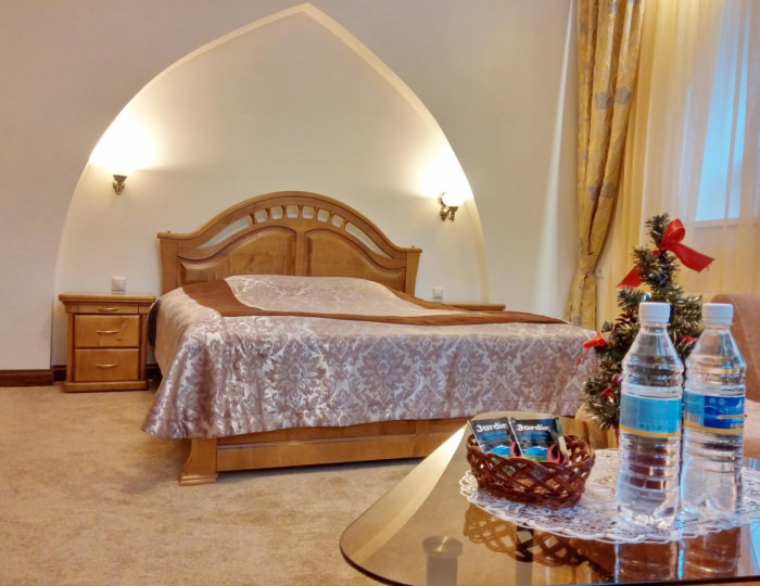 Номер полулюкс с 1 двуспальной кроватью - Мини-отель «Беркут» Белокуриха