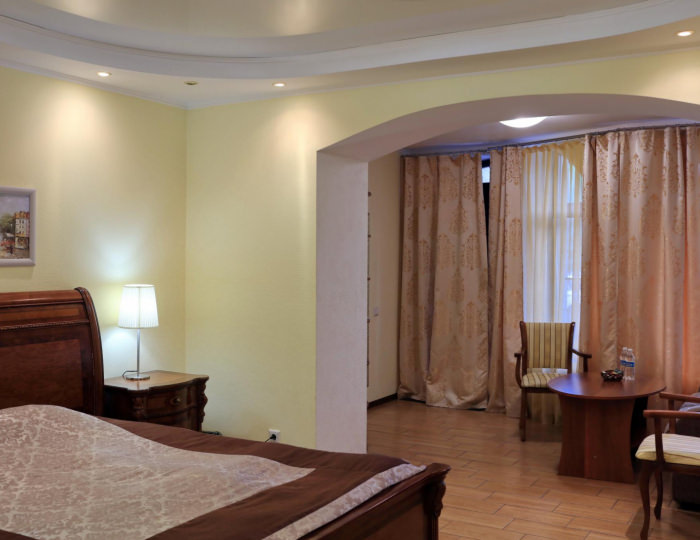 Номер полулюкс улучшенный с 1 двуспальной кроватью - Мини-отель «Беркут» Белокуриха