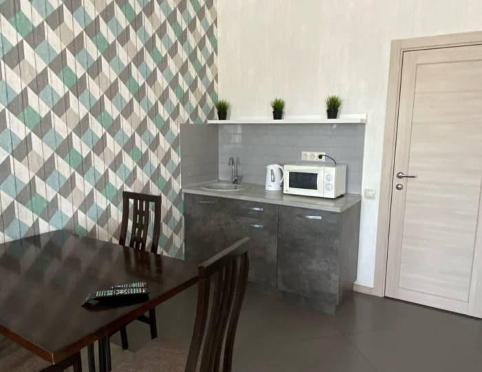 Комната люкс с 1 двуспальной кроватью - Гостевой дом «Кристина и Карина» Барнаул